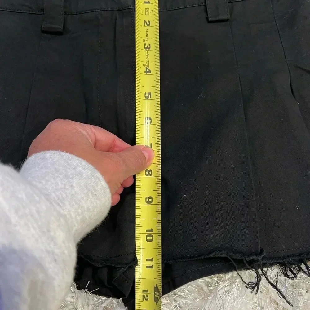 Steve Madden Skort with raw hem.